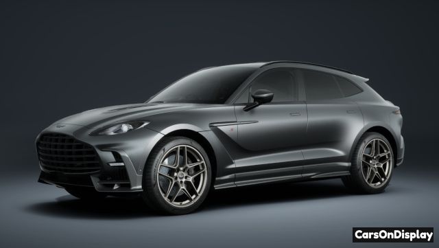 Aston Martin DBX S