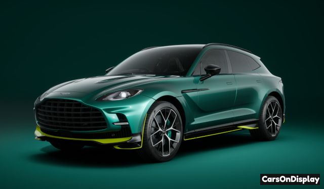 Aston Martin DBX707