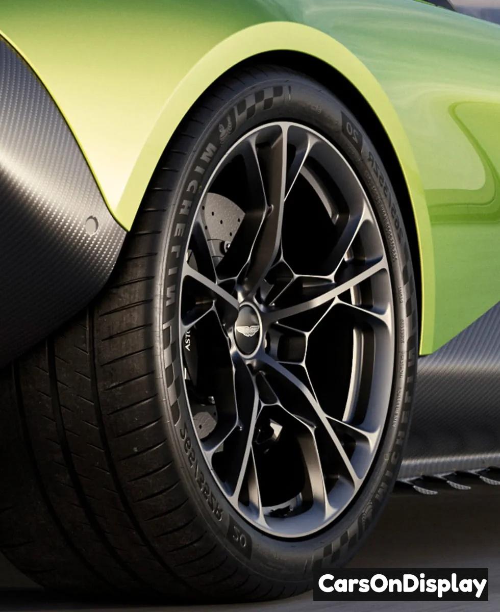Aston Martin Valhalla