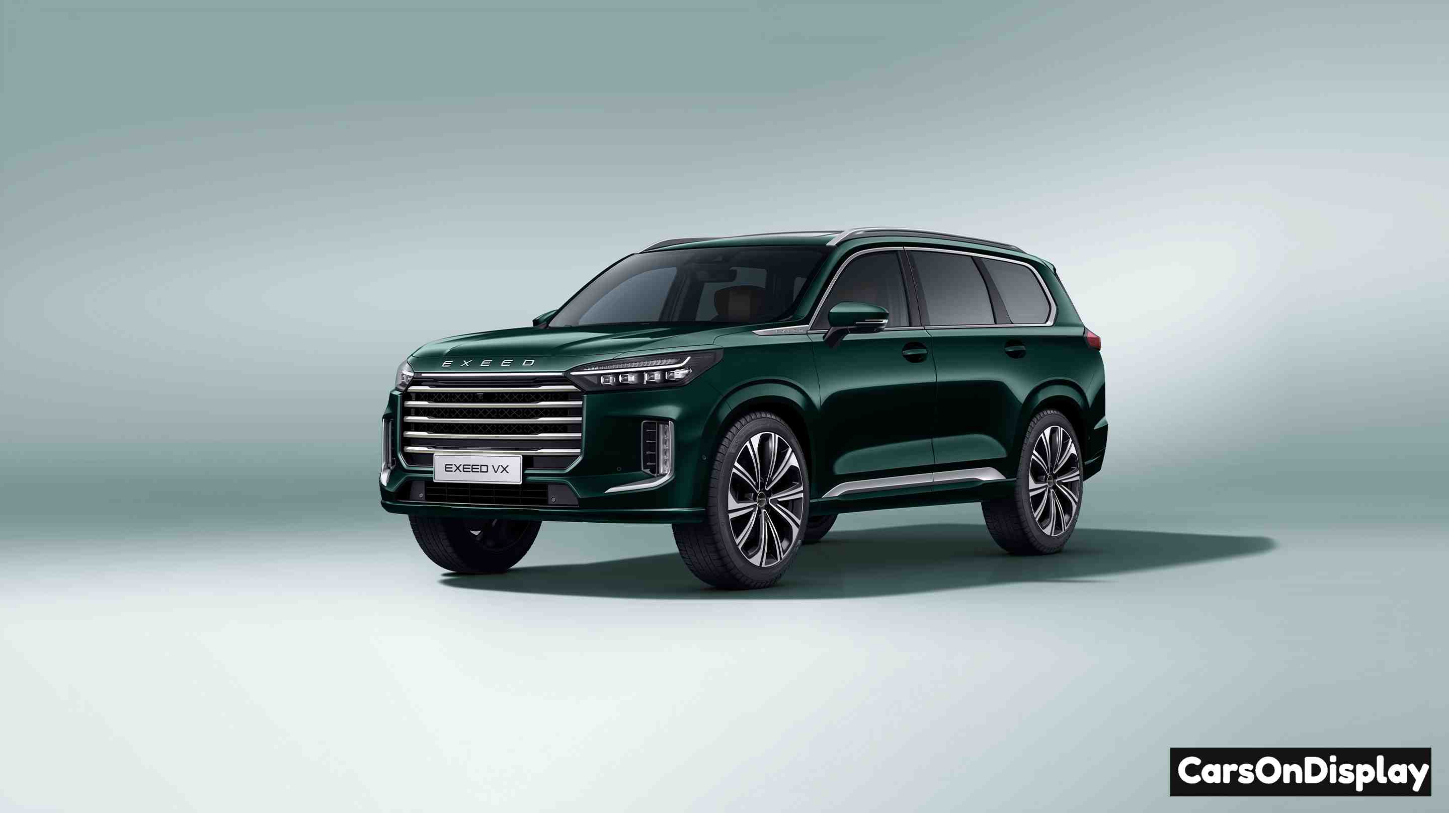 Exeed VX Arctic Green