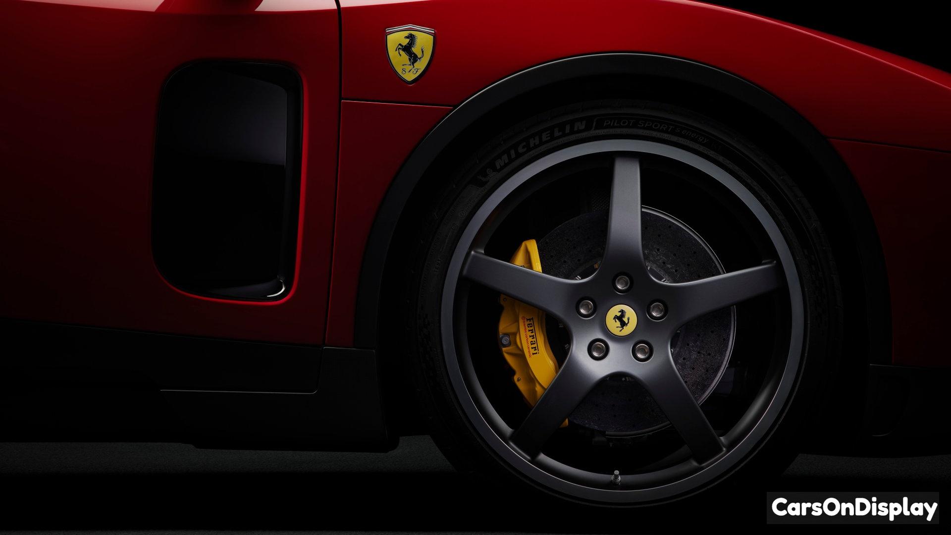Ferrari Luce