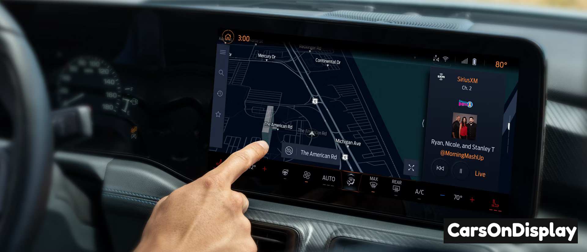 Ford Mustang Convertible 2026 13.2 LCD capacitive touchscreen