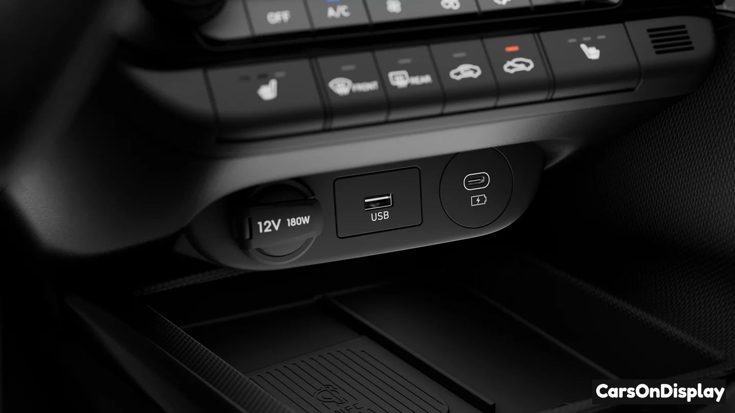 Hyundai Elantra N 2026 Dual USB charging Port