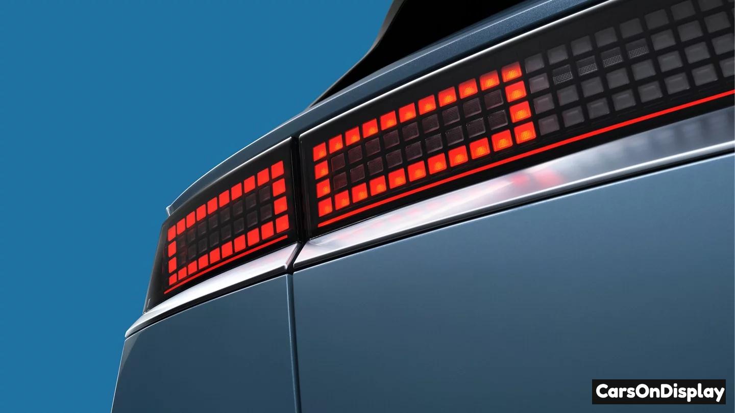 Hyundai Ioniq 5 2026 LED taillights