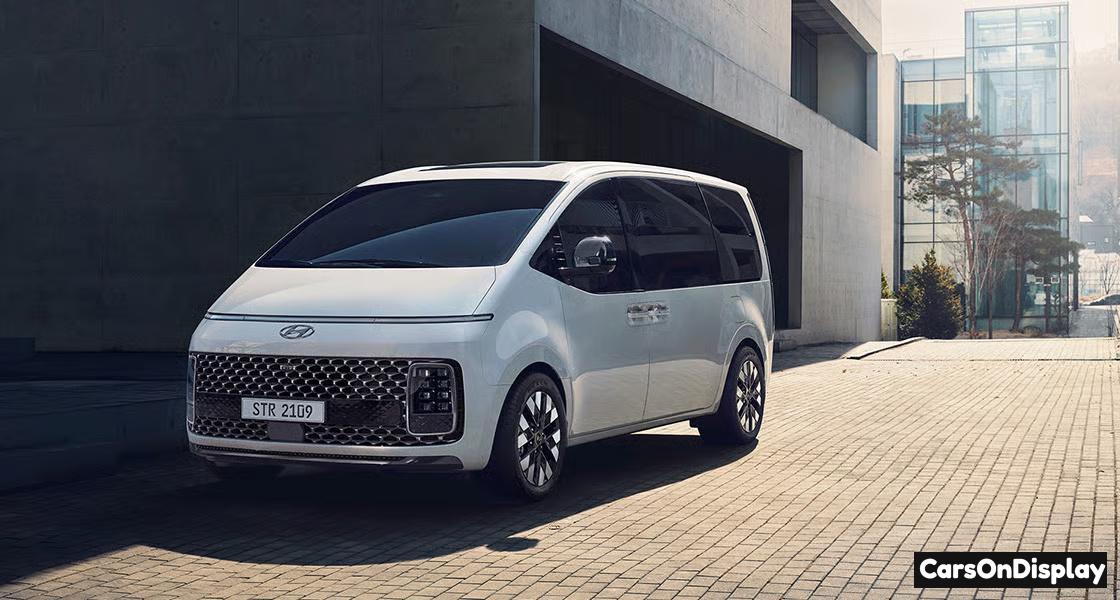 Hyundai Staria