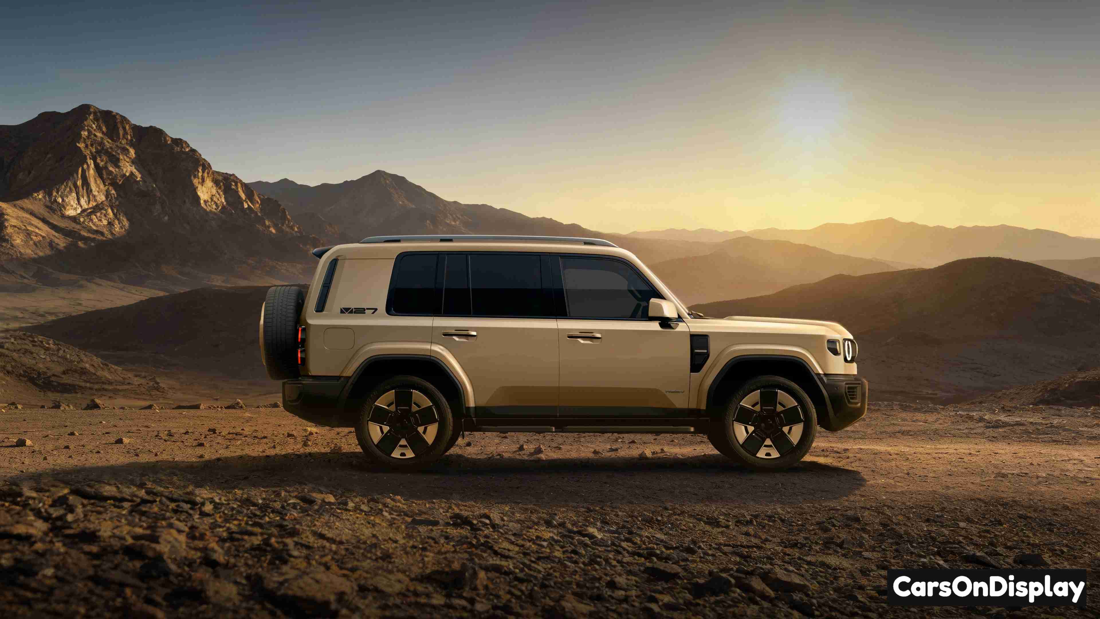 iCaur V27 Desert Bronze