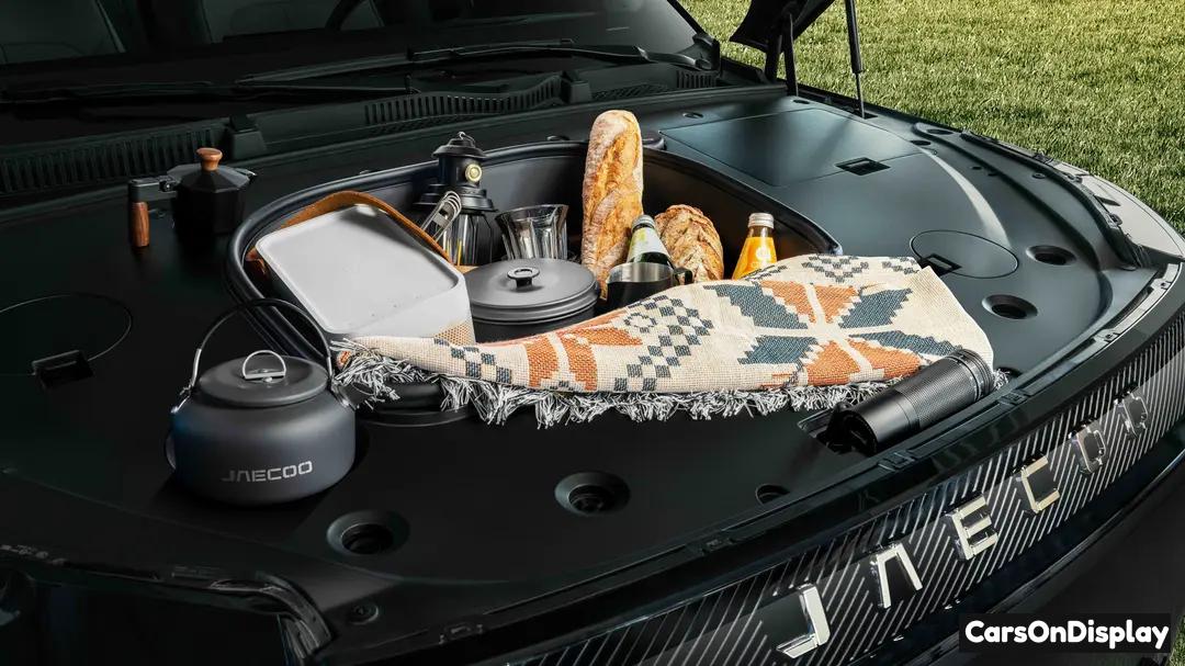 Jaecoo J5 EV 35L Capacity Spacious Front Trunk