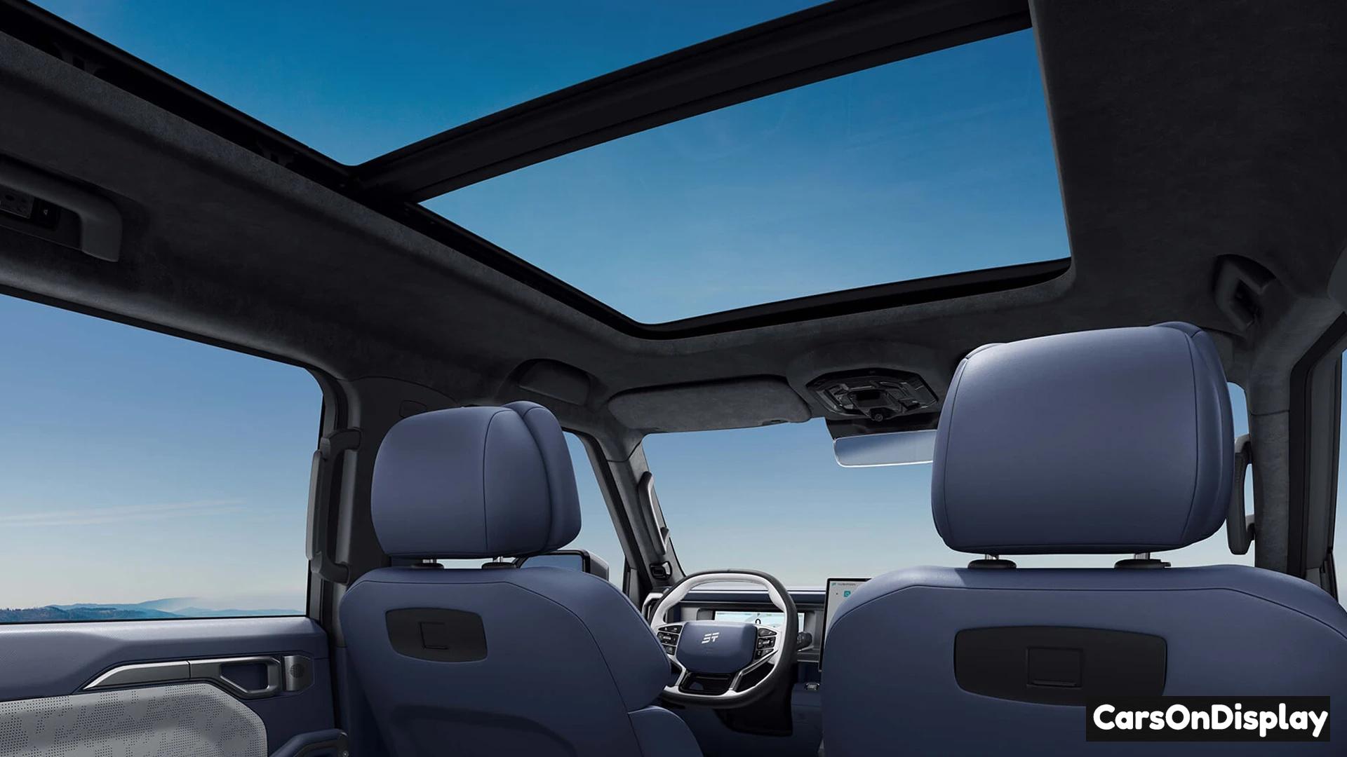 Jetour T2 i-DM PHEV 64-Inch Panoramic Sunroof