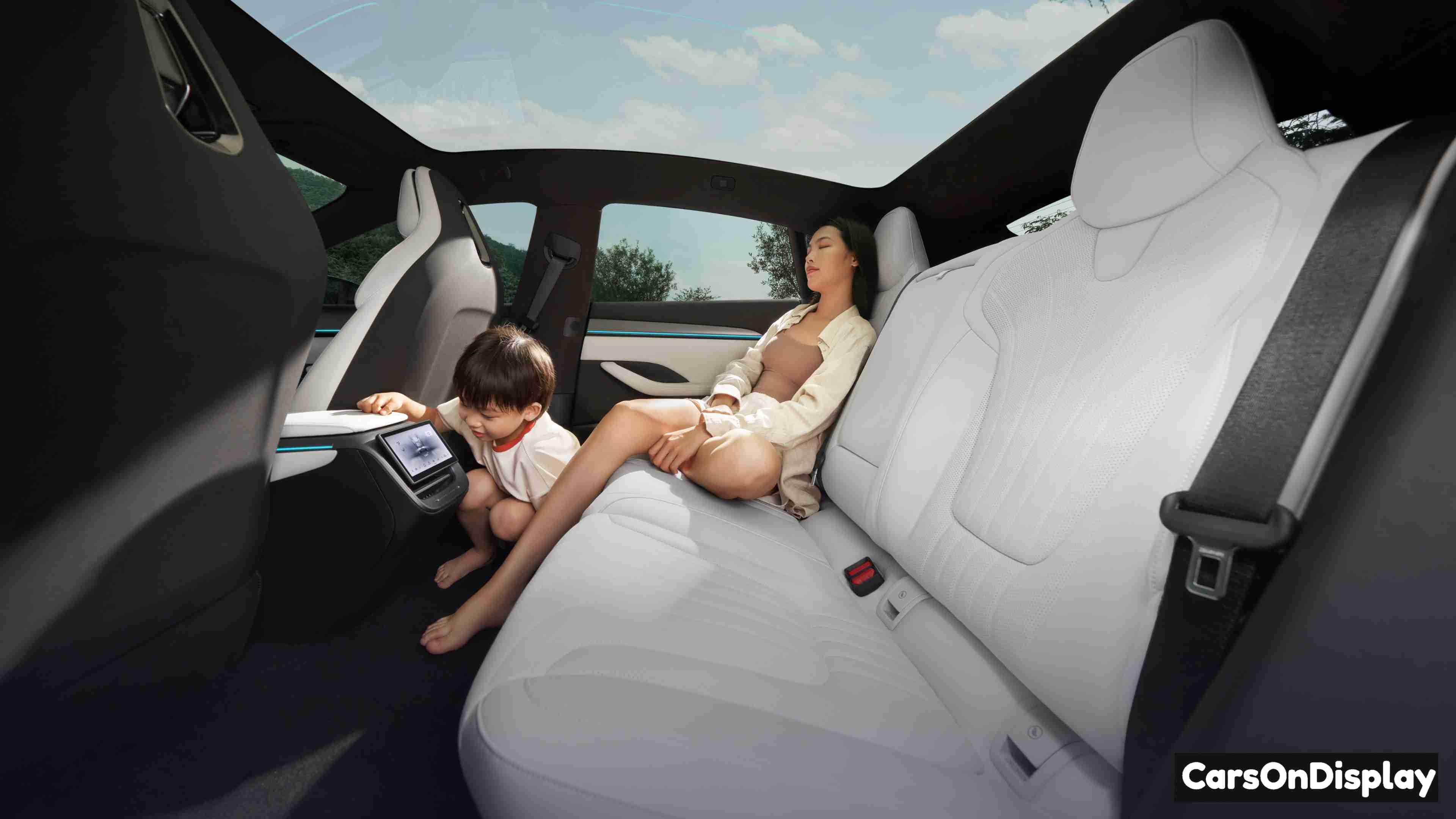 Jidu 07 Standard Three-Zone Independent Climate Control System