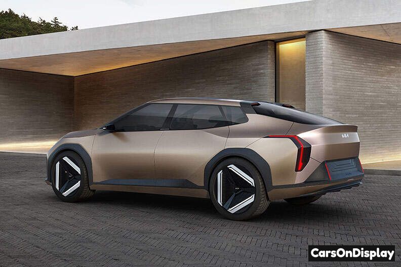 Kia EV4