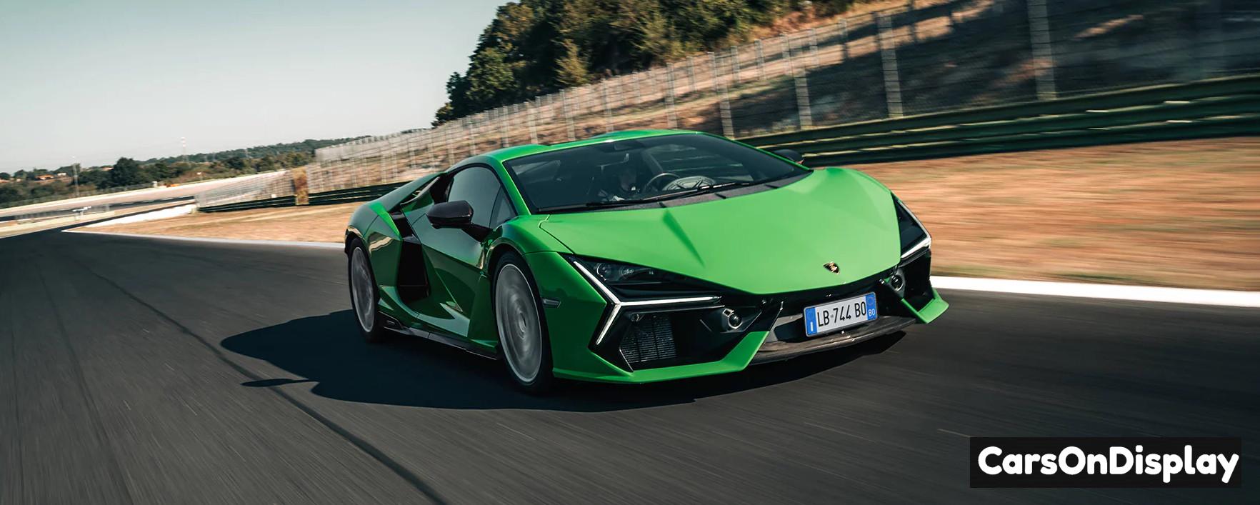 Lamborghini Revuelto