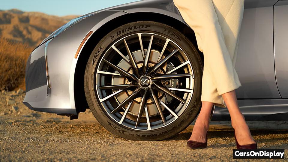 Lexus LC Convertible 2026