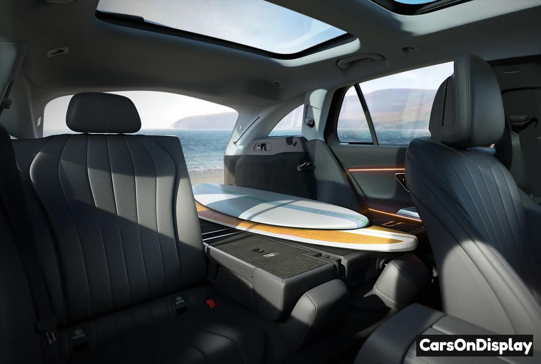 Mercedes-Benz E-Class Wagon E 450 4MATIC All-Terrain 2026