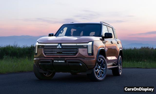Mitsubishi Pajero 2027