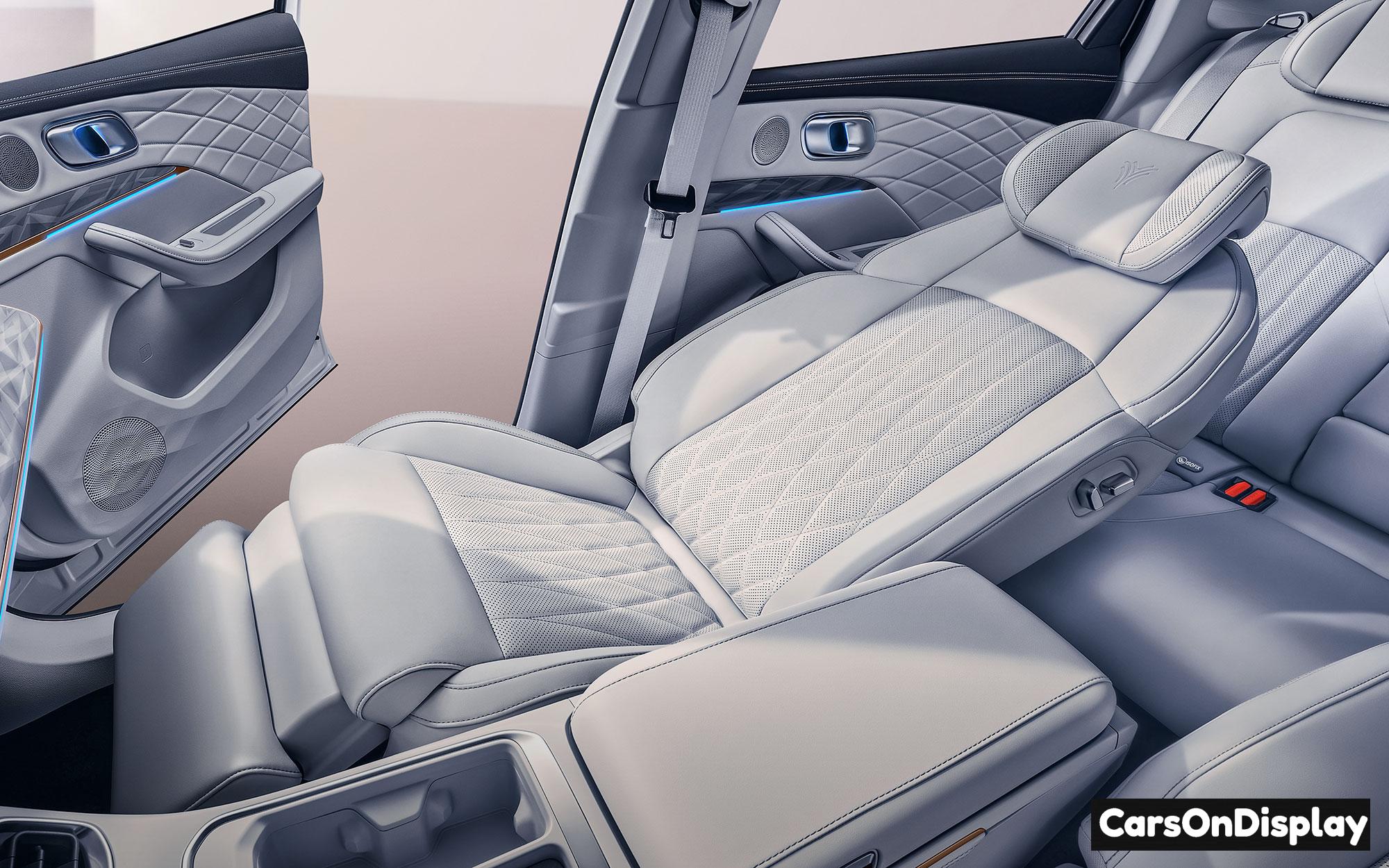 Neta L Zero Gravity Passenger Seat