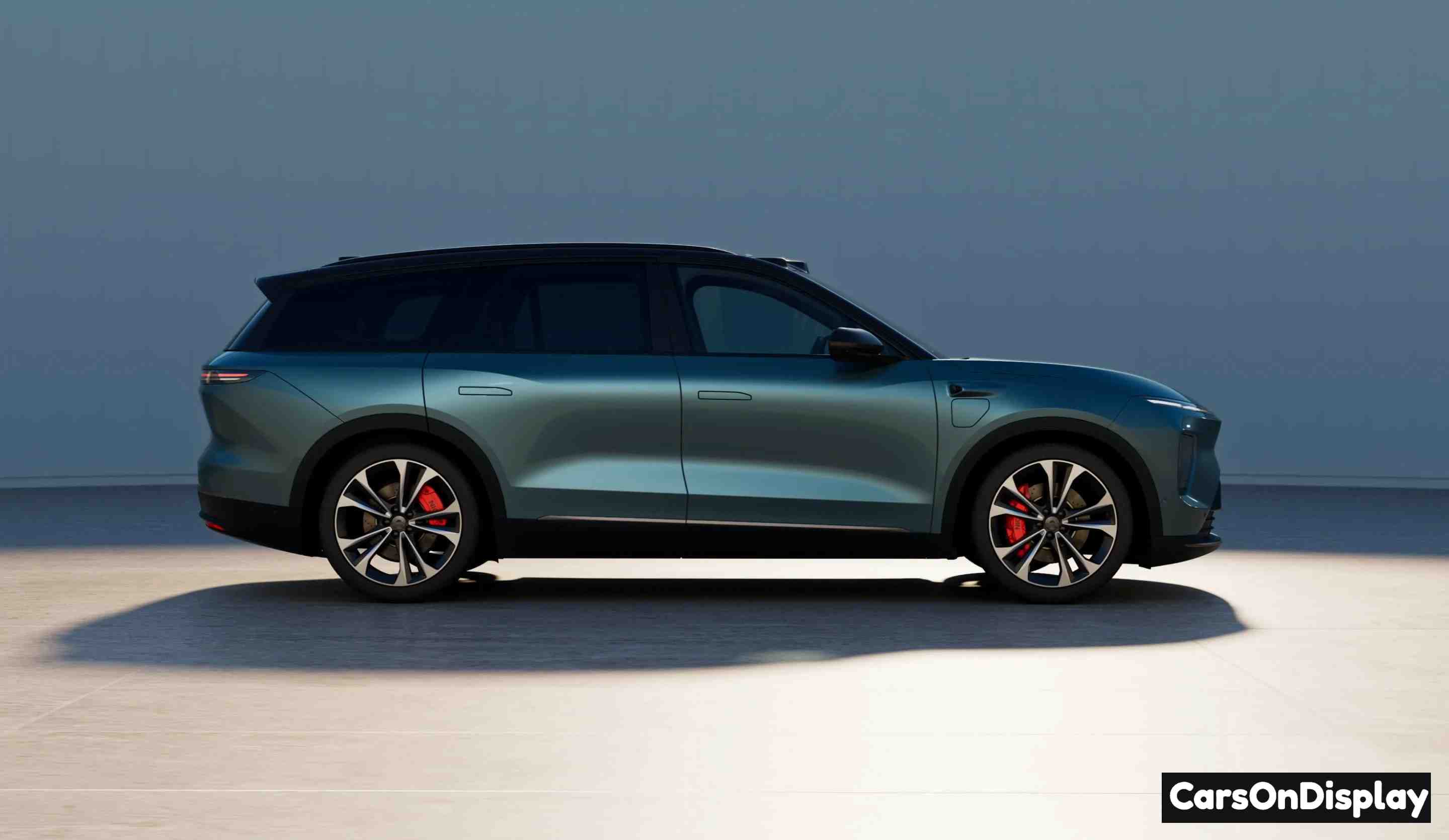 Nio EL8