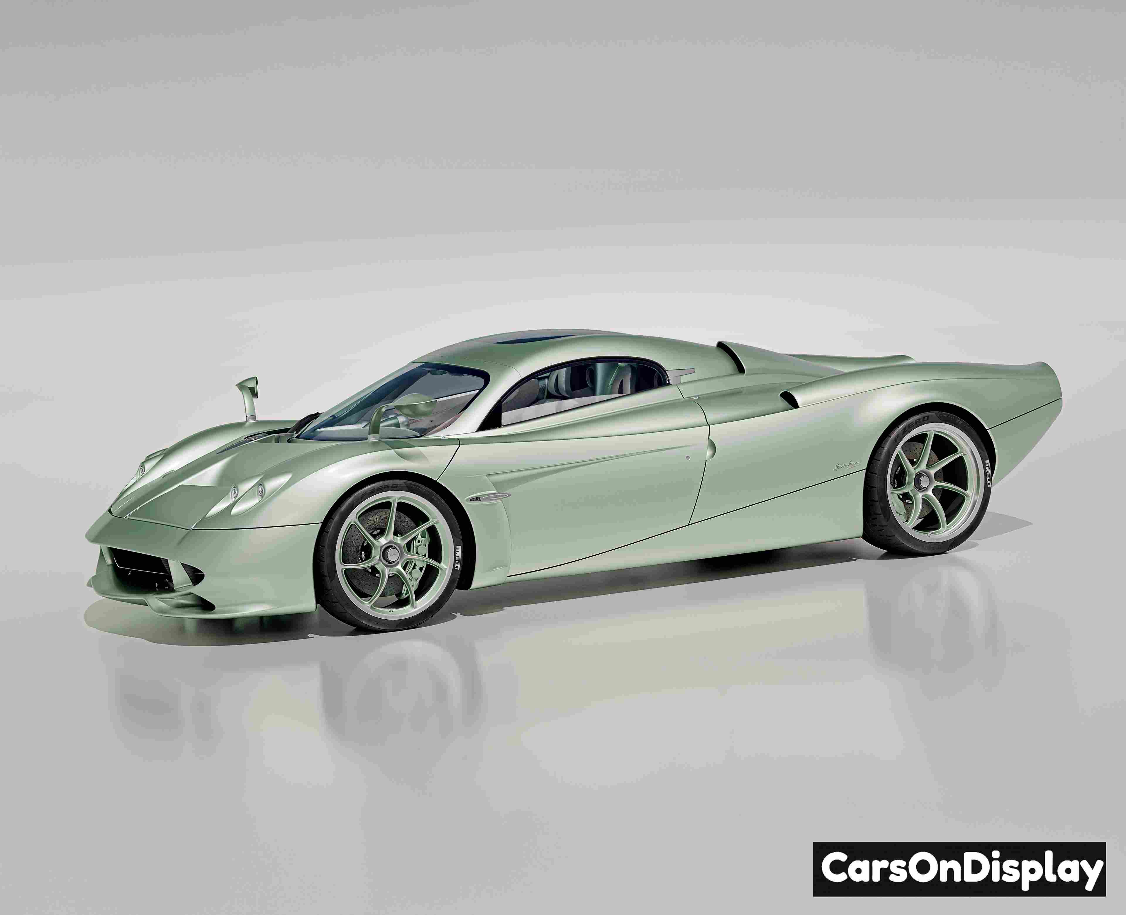 Pagani Huayra Codalunga