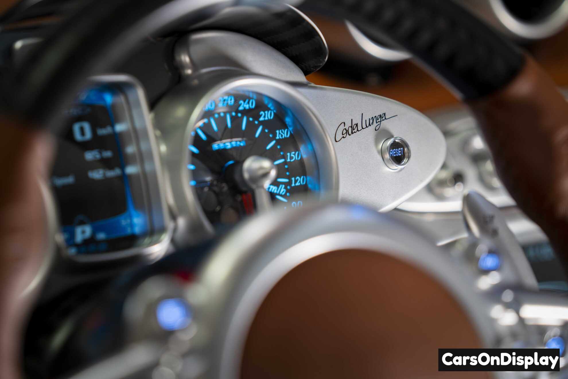 Pagani Huayra Codalunga