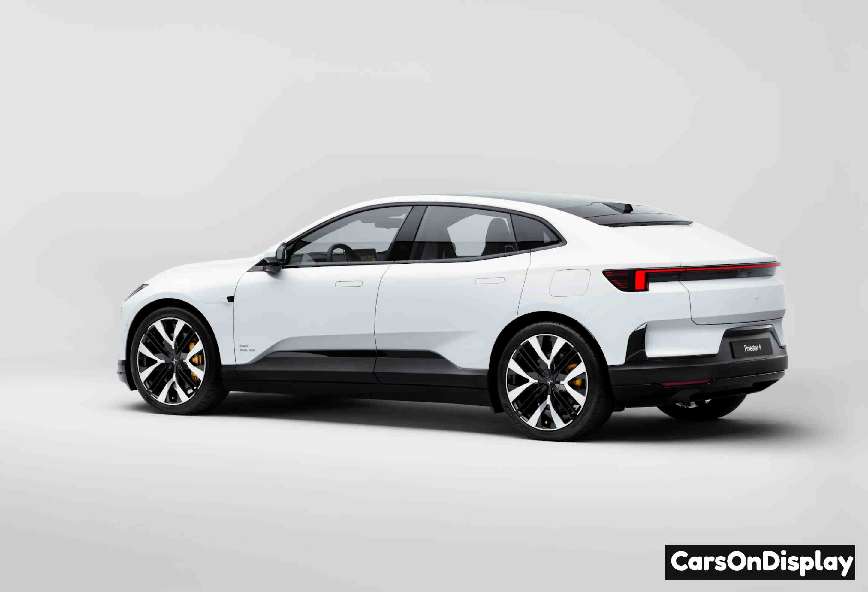 Polestar 4