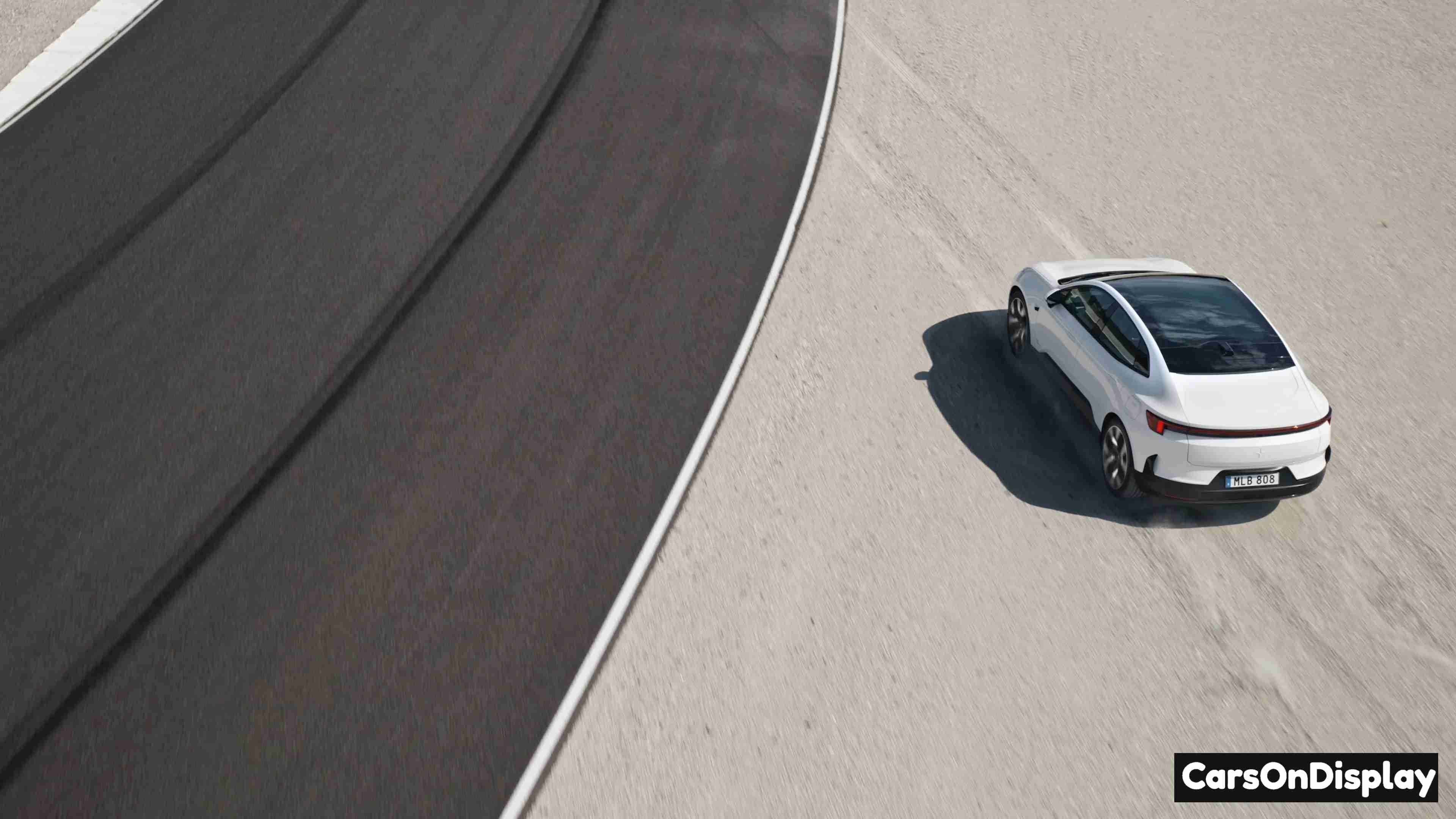 Polestar 4