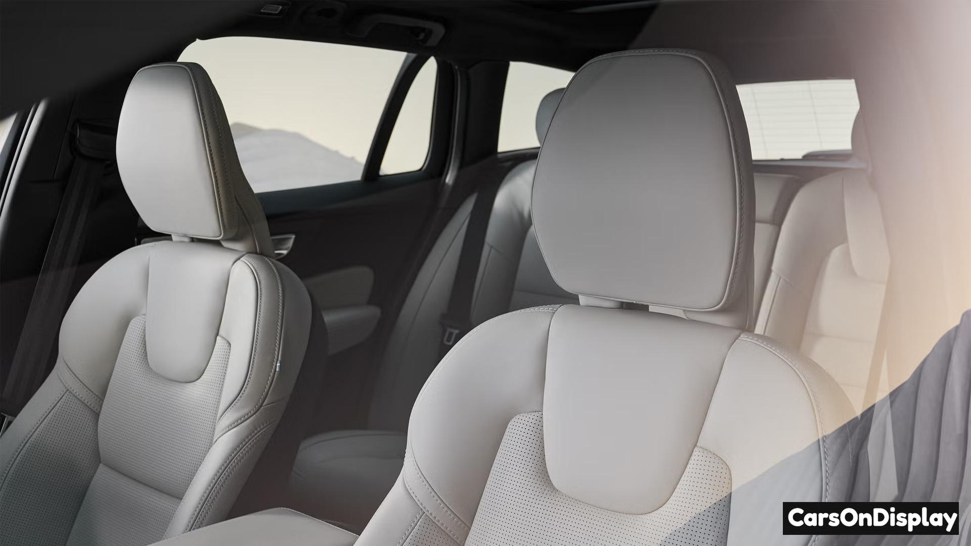 Volvo V60 Cross Country 2026