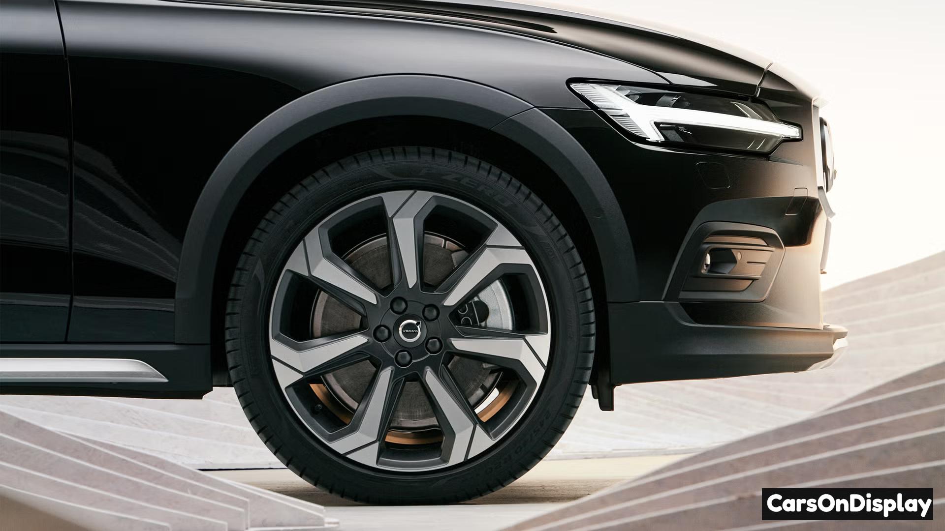 Volvo V60 Cross Country 2026