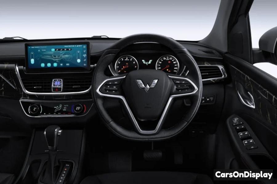 Wuling Cortez