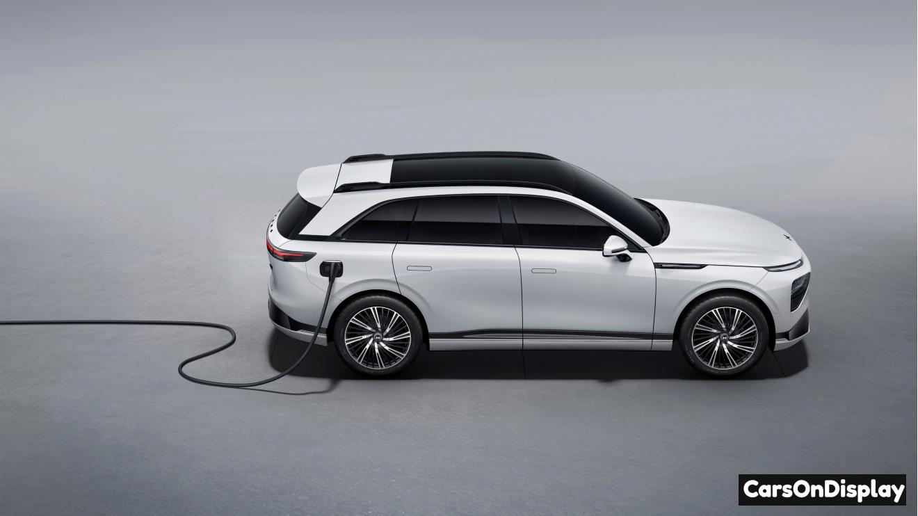 Xpeng G9