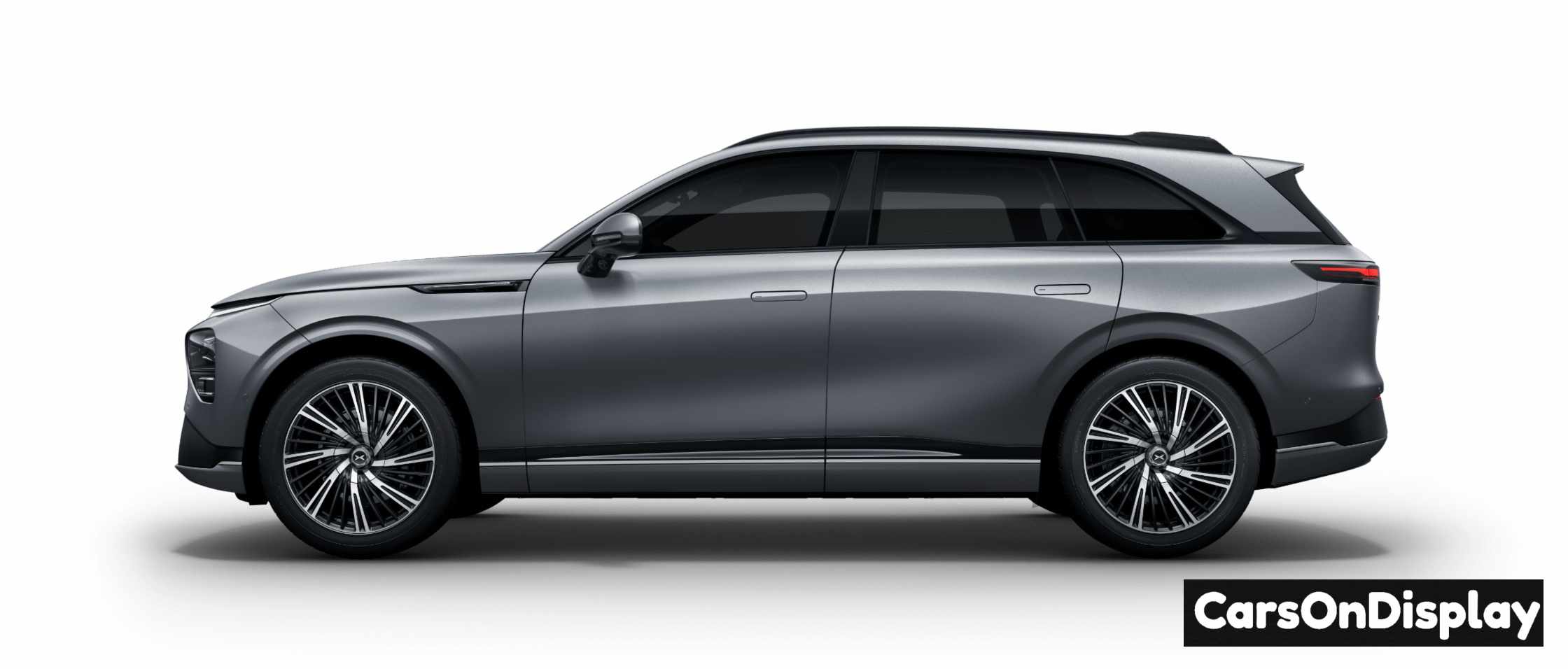 Xpeng G9 - Graphite Gray
