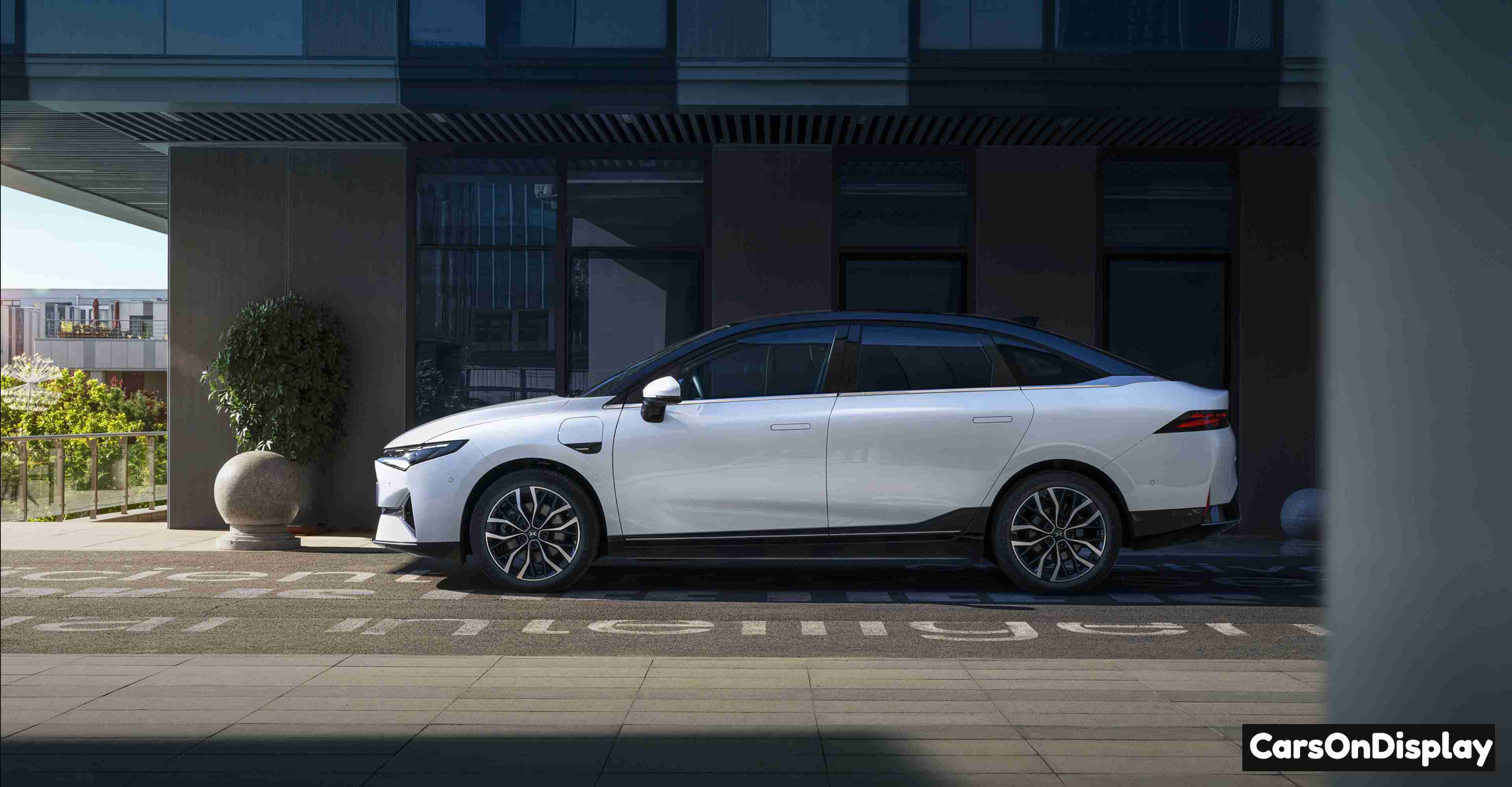 Xpeng P5